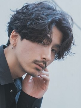 フィフス 大分(fifth) 大分無造作大人男子スパイラルパーマメンズカットセンターパート