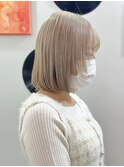 下北沢切りっぱなしボブタッセルボブハイトーンベージュカラー◇