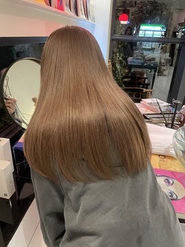 ソル 栄矢場町(SOL) ミルクティーベージュ　ベージュカラー　ワンブリーチ