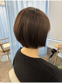 ショートレイヤー×明るめベージュ