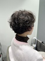 POANA.&nbsp;くせ毛風パーマ×マッシュショート