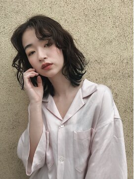 シーカ ニカイ(siika NIKAI) ふんわりアンニュイミディアム