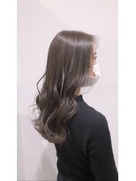 ルミエール(lumiere) つや感グレージュ