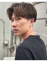 ホロホロヘアー(Hair) メンズセンターパートの重軽スタイル