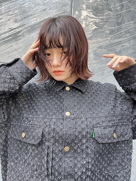 ルル 表参道(lulu.) ミニボブ 切りっぱなしボブ 暗髪ボブ 外ハネボブ【Riku】