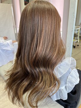 ハグクレア(HUG CLAIRE) ハイライトベージュ