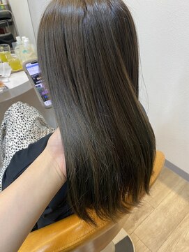 スノードロップ 高円寺店(Snowdrop) カール/セミディ/シアーカラー/姫カット/高円寺