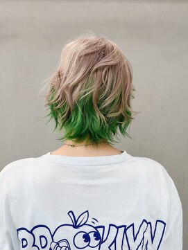 ギークス(GEEKS) 【GEEKS渋谷】デザインカラー/初ブリーチ/ハイトーン/ウルフヘア