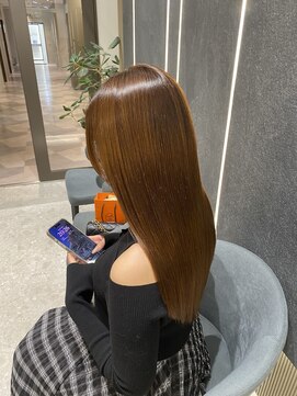 シュヴーブリヤン(cheveux brillants) 【美髪縮毛矯正お家での再現性100%】乾かすだけで上品な後ろ姿に
