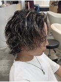 ハイライトサーフカールツイストシャドウパーママレットヘア眉毛