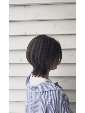 コバコ(COVACO) 白髪を「隠す」から「活かす」へ。