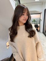 アクシス 栄店(`AXIS)&nbsp;馬渕ワンホンレイヤー/ミルクティーブロンド/ダークブルー/栄