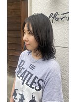 ラポール(Rapport) ナチュラルウェーブを引き立てる透け感ダークトーンで美髪に
