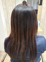エヌアンドエー せんげん台店(N&A)&nbsp;艶やかな毛流れで魅せるナチュラルロングストレート