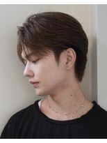 ポーチバイハニー オモテサンドウ(PORCH by HONEY omotesando)&nbsp;センターパートシースルーマッシュニュアンスパーマ韓国フェザー