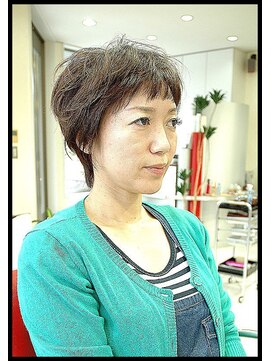 メタ(META) カット(ショートレイヤー)&(ショートボブ)+毛髪再生カラー