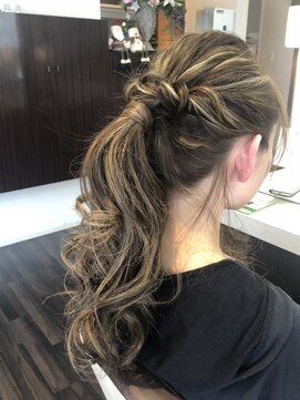 エノモト(ENOMOTO) 大人可愛い20代30代40代ポニテアレンジ お呼ばれ お出かけヘア