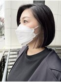 「脱白髪染め」ボブとインナーカラー