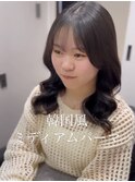 韓国風パーマ　くびれパーマ　ミディアムパーマ　ふんわりカール