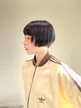 メモリーズ 銀座(Memories) 刈り上げショート/マッシュショート/耳掛けショート