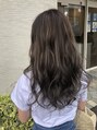 アーティスト サロン ショウ(artist salon SHOW)&nbsp;ベースの色味を抑えることでハイライトとのコントラストを演出♪