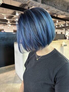 ビビッド(vivid) 切りっぱなしボブバレイヤージュブルージュ