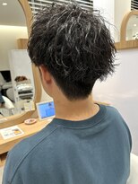 アドラーブル ココロ 新潟(adorable CoCoLo)&nbsp;20代30代メンズソフトツーブロックツイストパーマ