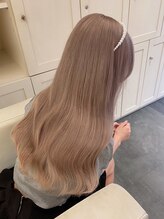 ベレーザ 渋谷(BELEZA) 8312ブロンドミルクティーアッシュハイトーンカラーワンホンヘア