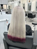 シェイロ(Cielro)&nbsp;ホワイトカラー×裾カラー/赤い狐カラー