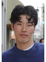 キングスマン トーキョー 国分寺(KINGSMAN TOKYO)&nbsp;アップバング/ツーブロック/スキンフェード[国分寺/国分寺駅]