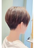 刈り上げ束感ショート×個性に似合わせカット