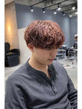 ハイプ 三宮(HYPE) シャドウパーマ/ニュアンス/フェザー/波巻きパーマ