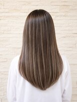 プロデュース 陽光台店(Produce) 白髪ぼかしハイライト×艶ロング