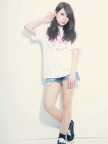 フローレント(florent)&nbsp;ラフなウェーブ＆耳掛けカジュアルロング２