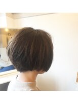 カタチヘアー(HAIR) 。。。。。。。。。春。。。。ショート。。。カタチ。。。。。。