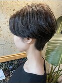 まるみクビレ♪ショート