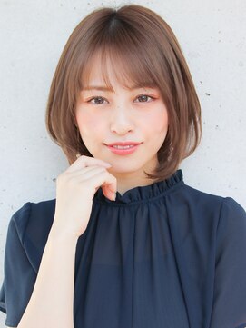 アグノス 青山(Agnos) 大人かわいいワンカール美髪ペールベージュこなれミディ