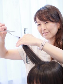カナエルドットヘア(kanaeru.hair)の写真/骨格に合わせたカット施術でキレイな仕上がり続く。魅力を引き出す美シルエットで、印象ＵＰ！