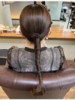 ディア(.eer) ぴっちりタイトに☆タイトポニースタイル