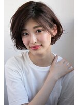 エイチバイシオミエイチ 神戸三宮(H by shiomi H)&nbsp;shiomi H　大人可愛いフェミニンサイドパートボブ