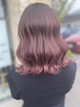 レヴール(reveur) (髪質改善/メンズカット/インナーカラー/ケアブリーチ/学割U24)