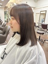 ヘアーアンドメイク ビス(HAIR&MAKE bis)&nbsp;こっくりグレージュカラー/ブリーチありカラー【黒田あさみ】
