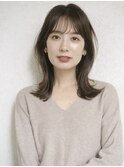 大人可愛い柔らかくびれミディアム×シースルーバング