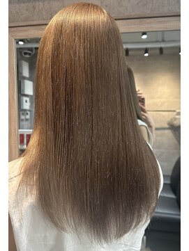 ルイス(L'wis) ブリーチ１回　ミルクティーグレージュ【L'wis乙津】