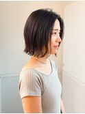 オトナの切りっぱなしボブ×前髪なし×黒髪