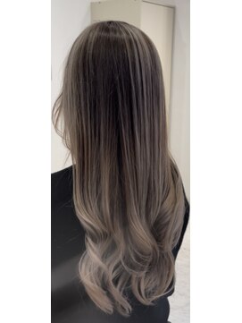 シェルバイコソラ(SHELL by kosora) バレイヤージュ風デザインカラー