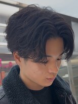 フィフスパーク(fifth PARK)&nbsp;渋谷フェザーパーマニュアンスパーマセンターパート緩め20代