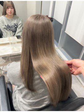 イヴ 原宿(I've) ¨初ブリーチにもオススメ¨ミルクティーグレージュ