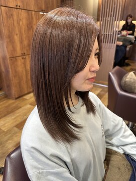 美容室ヒラトヤ 仙北店 顔周りレイヤースタイル