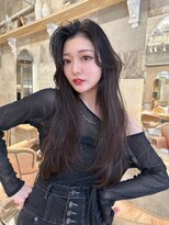 ロンドアリシア 金山(Lond Alexia) 地毛風ワンカール♪レイヤーカットでより可愛く!